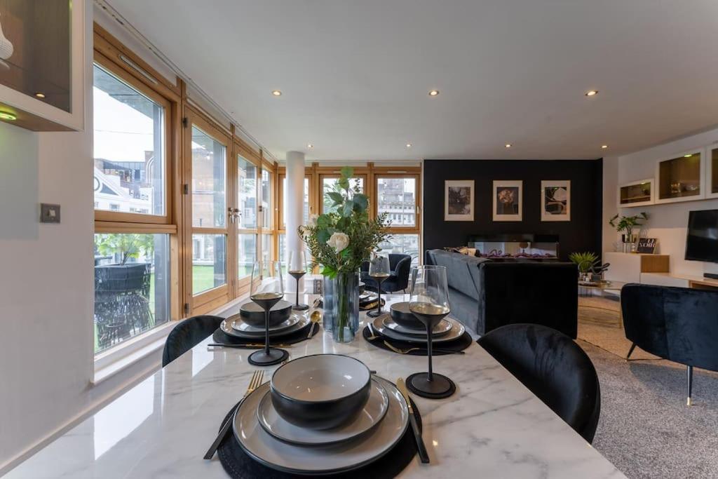 Penthouse Noir - Wyndale Living - Central Bham 2Br Бирмингем Экстерьер фото